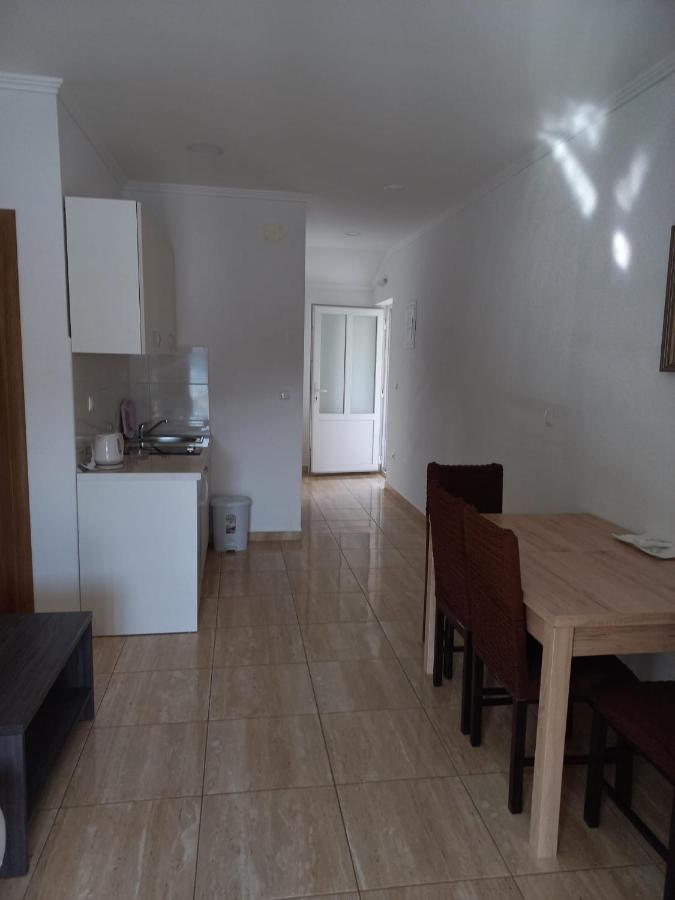 Apartmani Jopi 内乌姆 外观 照片