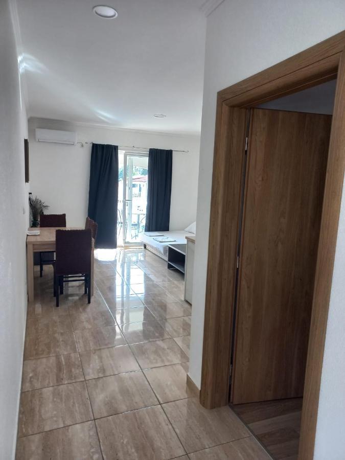 Apartmani Jopi 内乌姆 外观 照片