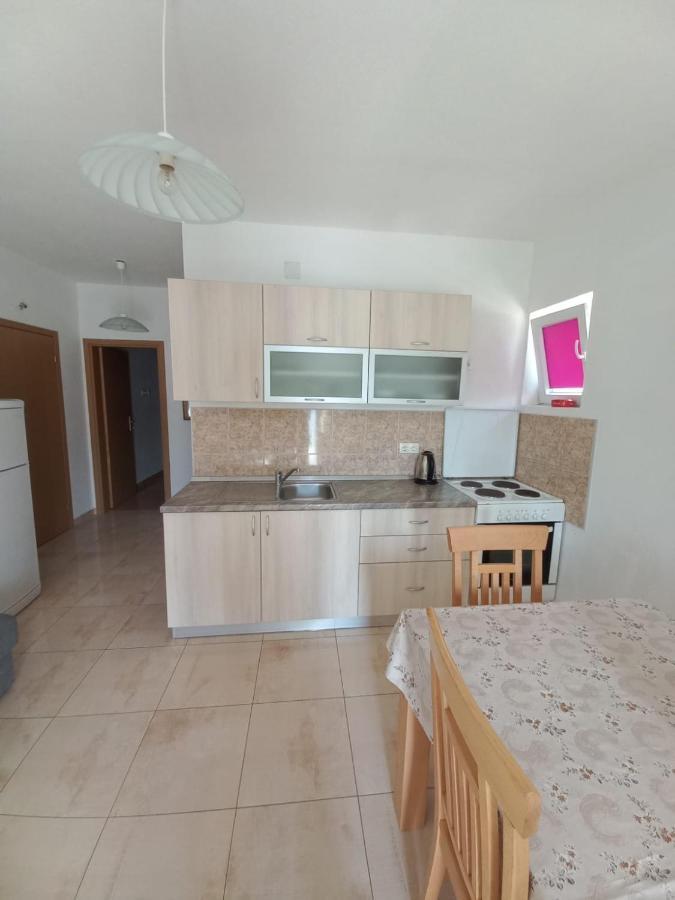 Apartmani Jopi 内乌姆 外观 照片
