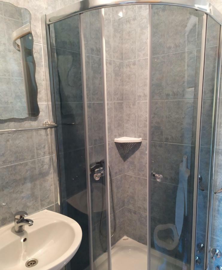 Apartmani Jopi 内乌姆 外观 照片